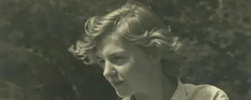 Elizabeth Smart photo